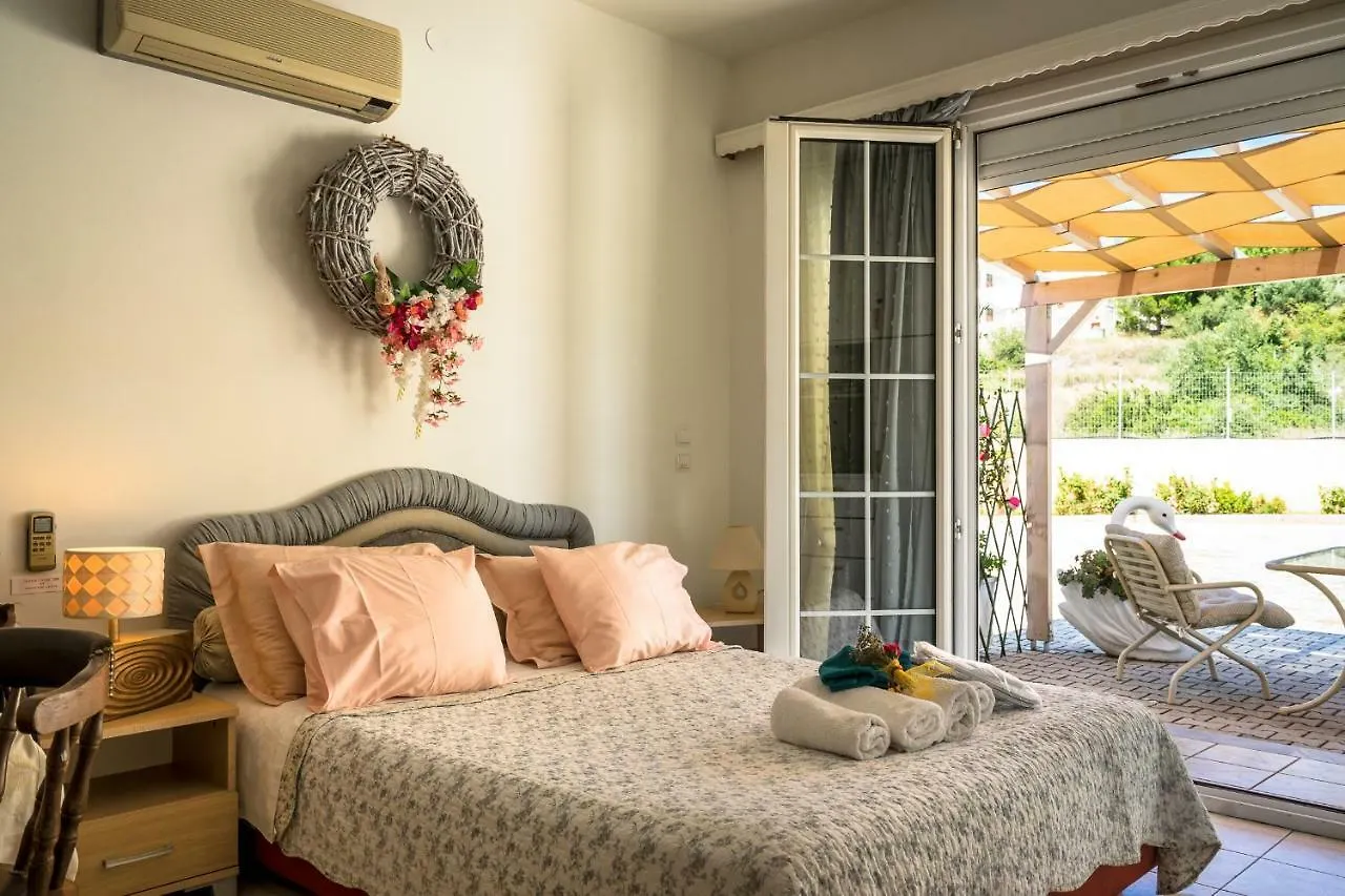 דירה ארגוסטולי Acqui Villa יוון